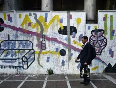 BBC: Οι Έλληνες που ξενιτεύθηκαν δεν θα επέστρεφαν ακόμα και αν έβρισκαν αξιόλογη εργασία